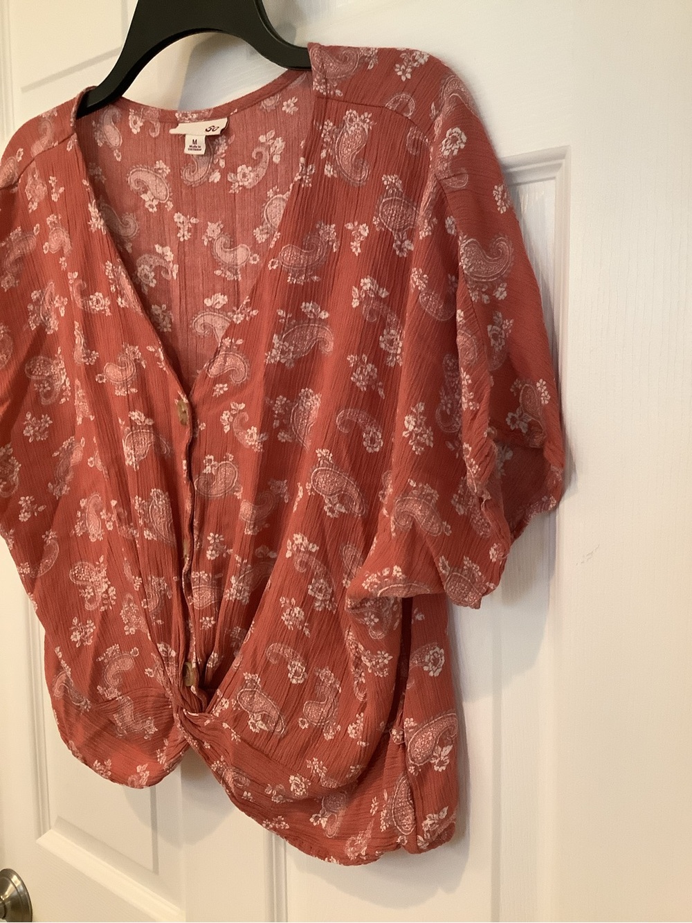 SO Rust Floral Button-Tie V-Neck Blouse